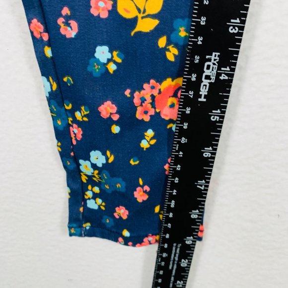 Arizona Jean Co Girls Spring Floral Jeggings Size 6 Play Adjustable Waistband - Picture 6 of 8